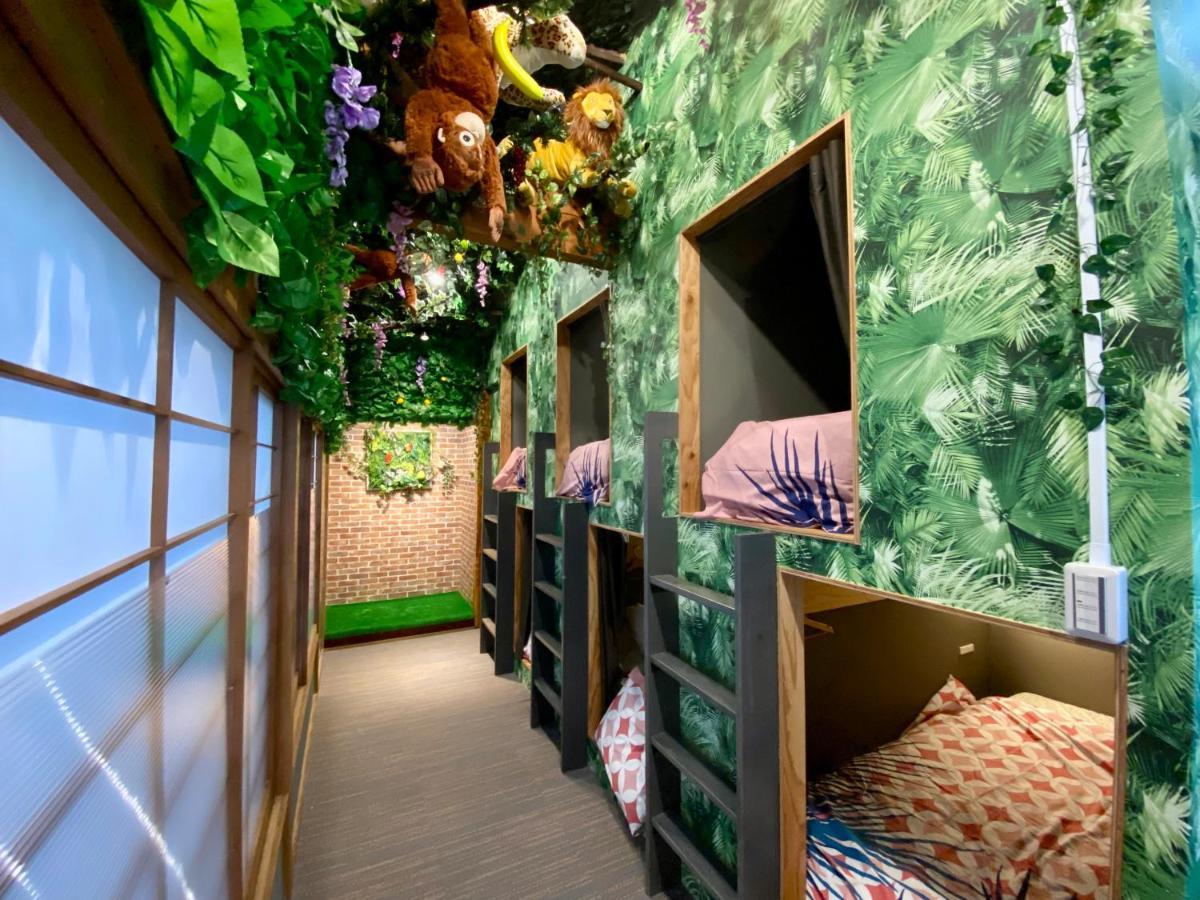 Hotel Jungle Fun Fun โอซาก้า ภายนอก รูปภาพ