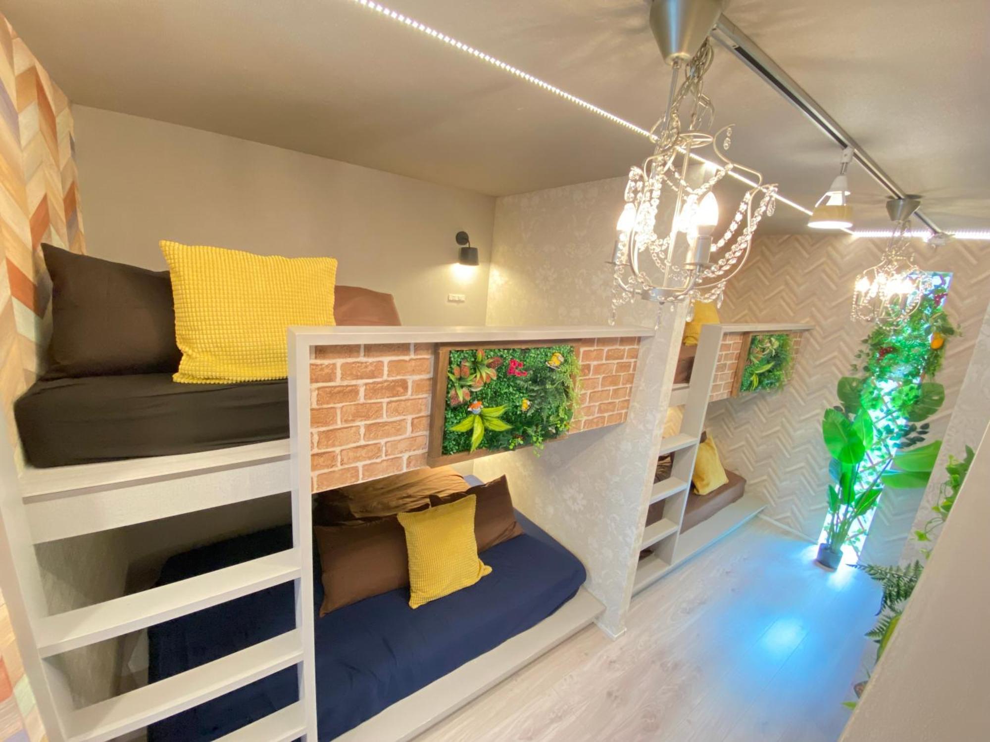 Hotel Jungle Fun Fun โอซาก้า ภายนอก รูปภาพ